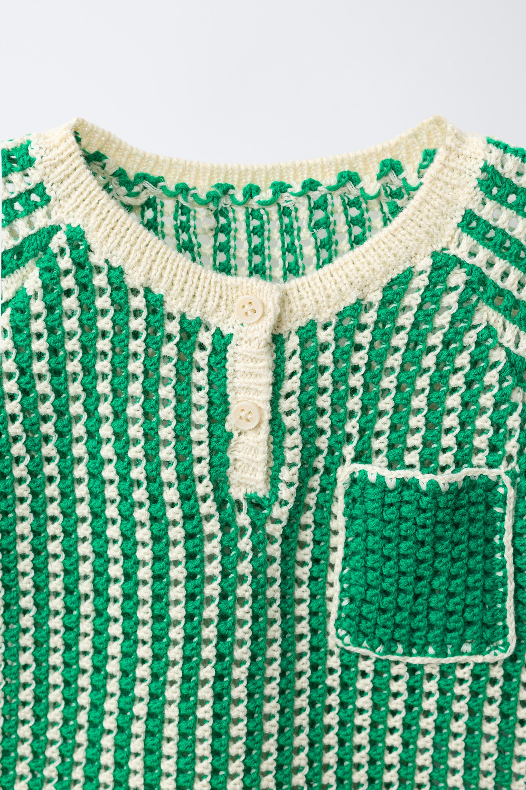 STRIPED KNIT T-SHIRT